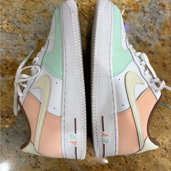 Nike Air Force 1 size 7 - Picture 8 of 9